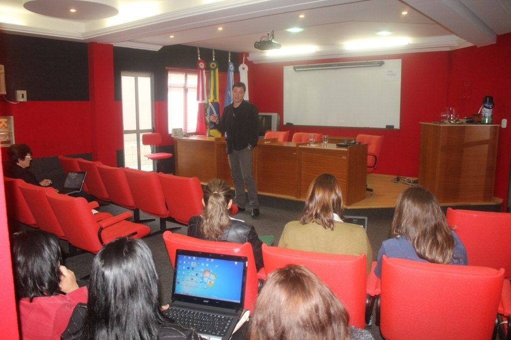 You are currently viewing Assistentes Socias da região da AMARP participam de capacitação com o IBGE