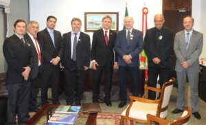 Read more about the article Prefeitos da AMARP em Brasília