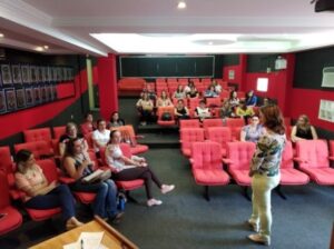 Read more about the article Construção Coletiva das Diretrizes/Currículo da Educação Inclusiva dos Municípios pertencentes à Microrregião da AMARP 19-03-2018