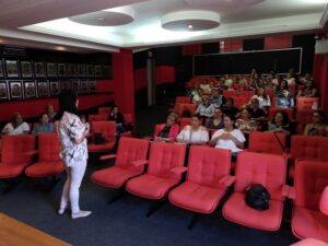 Read more about the article Construção Coletiva das Diretrizes/Currículo do Ensino Fundamental-Anos Iniciais dos Municípios pertencentes à Microrregião da AMARP 21-03-2018