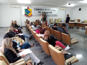 Read more about the article Reunião Colegiado Educação AMARP 17-04-2018 – Caçador – SC