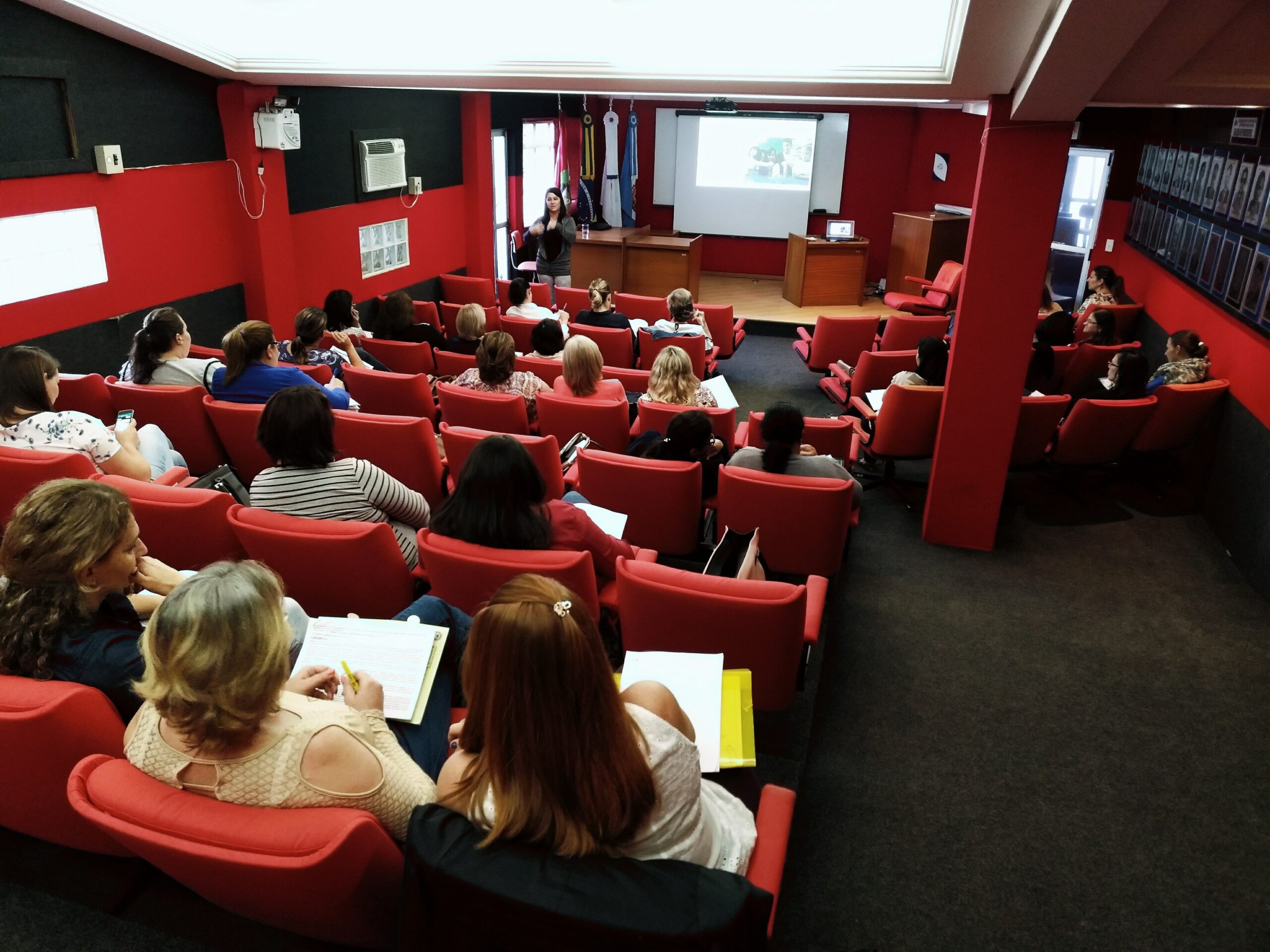 You are currently viewing 12º Encontro Construção das Diretrizes Curriculares do Ensino Fundamental