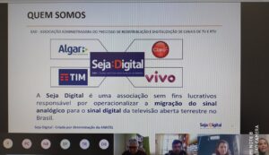 Read more about the article Prefeitos participam de reunião sobre o Programa Digitaliza Brasil