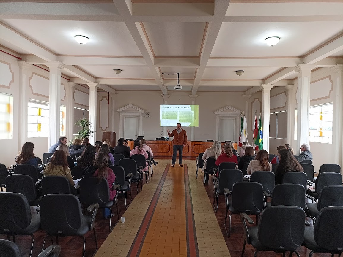 Read more about the article 13º reunião do colegiado de gestores e técnicos da assistência social COGEMAS-AMARP