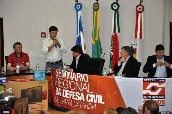 You are currently viewing Municípios da AMARP participam de Seminário Regional da Defesa Civil